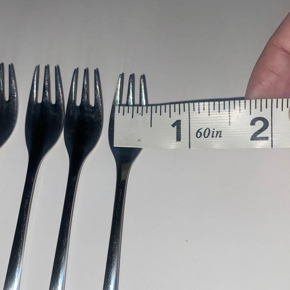 Vintage Oneida Stainless Cocktail/ Shrimp Set Of 4 Forks